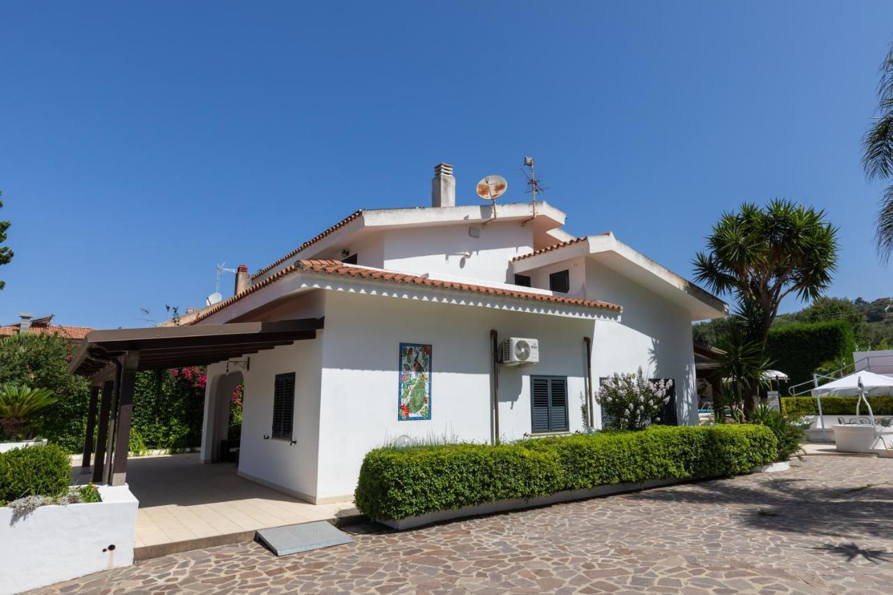 Villa Kore, Капо-Ватикано Экстерьер фото
